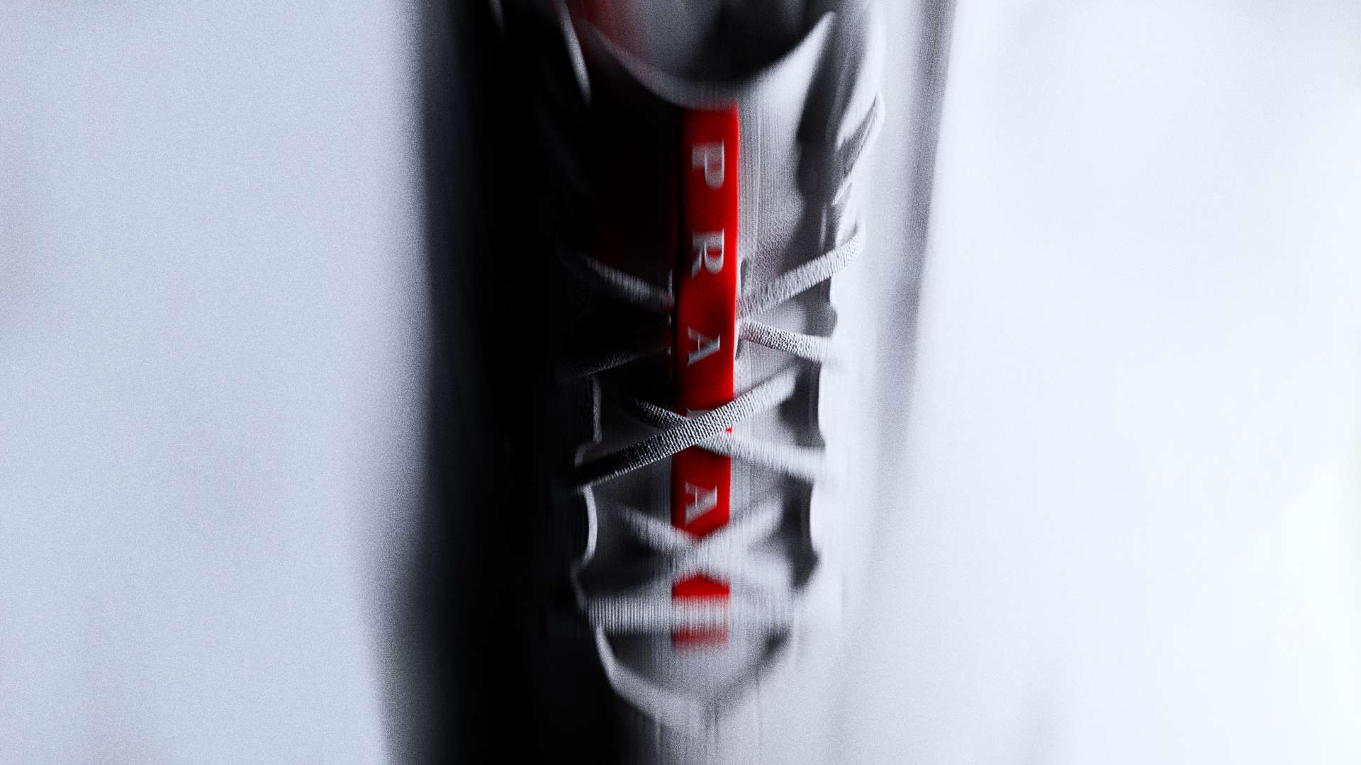 悬念中